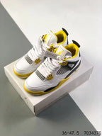 Tenis Jordan 4 Retro Blanco Amarillo.