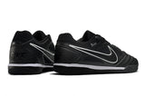 Zapatillas Supreme SB Gato Negro suela goma negra.