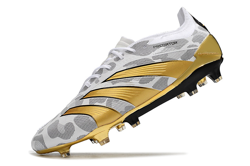 Guayos Predator Accuracy 30 Elite Dorado Blanco Sin Lengueta.