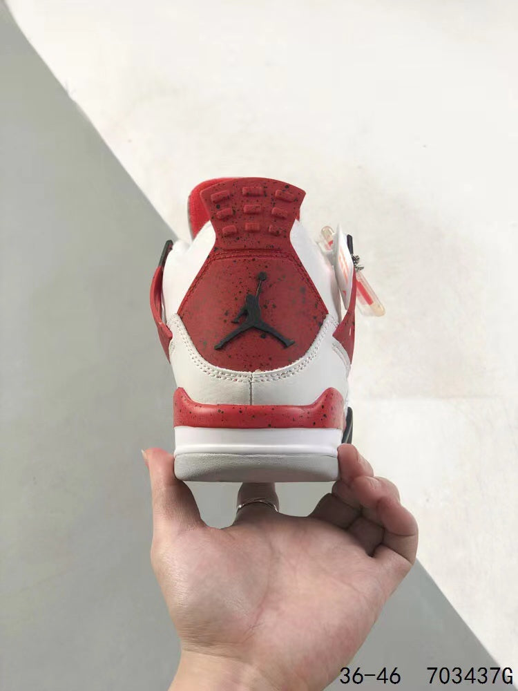 Tenis Jordan 4 Retro Blanco Rojo.