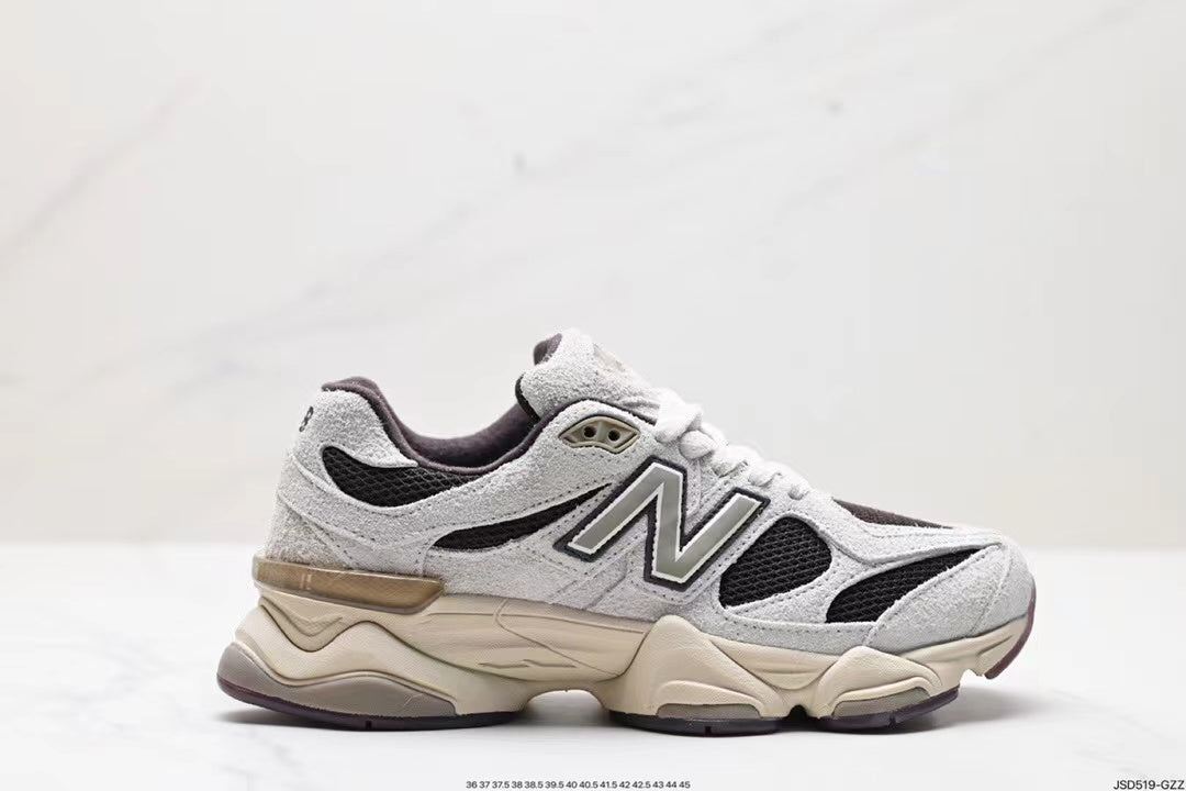 Tenis New Balanace 9060 Blanco Negro.