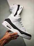 Tenis Jordan 3 Retro Blanco Negro.