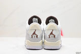 Tenis Jordan 3 Retro Travis Scott Blanco.