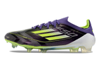 Guayos F50 Blanco Morado con Cordon.