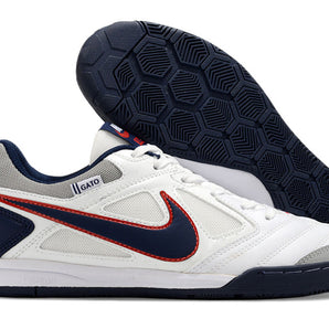 Zapatillas Gato Supreme Blanco Azul Oscuro.