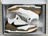 Tenis Jordan 3 Retro Travis Scott Blanco Cafe.