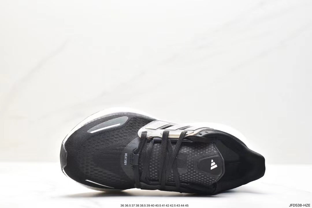 Tenis Pureboost Negro Blanco.