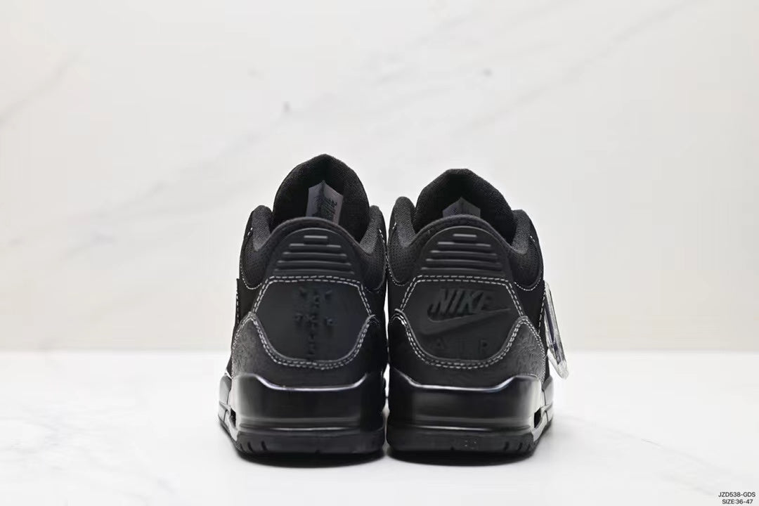 Tenis Jordan 3 Retro Travis Scott Negro.