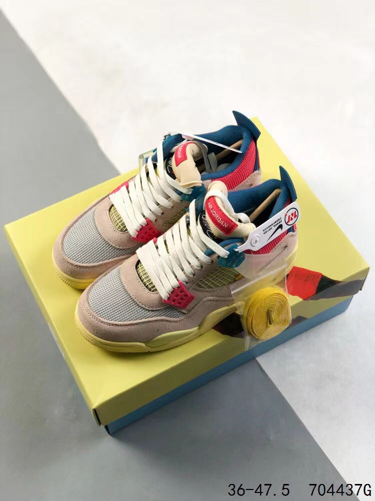 Tenis Jordan 4 Retro Veig Gamusa.