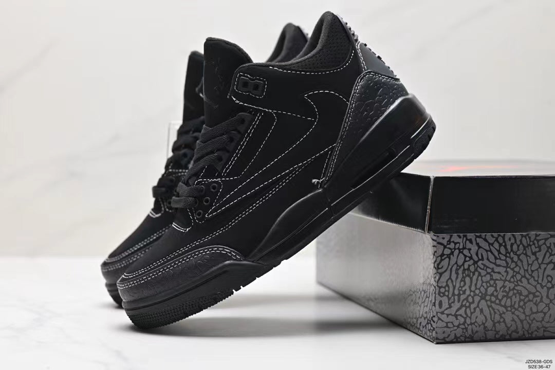 Tenis Jordan 3 Retro Travis Scott Negro.