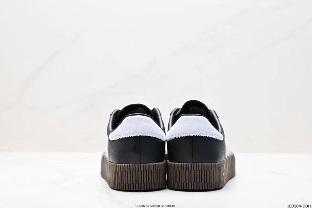 Tenis Samba Plataforma Negro.