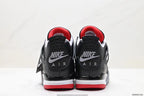 Tenis Jordan 4 Retro Negro Gris.